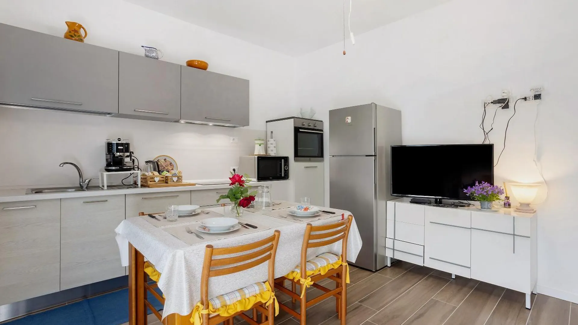Casa Di Lucy E Max Apartment Brugherio